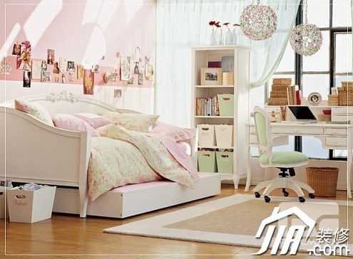 Children's room decoration design