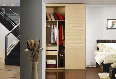 Buying a whole wardrobe must look coup to make your bedroom more attractive