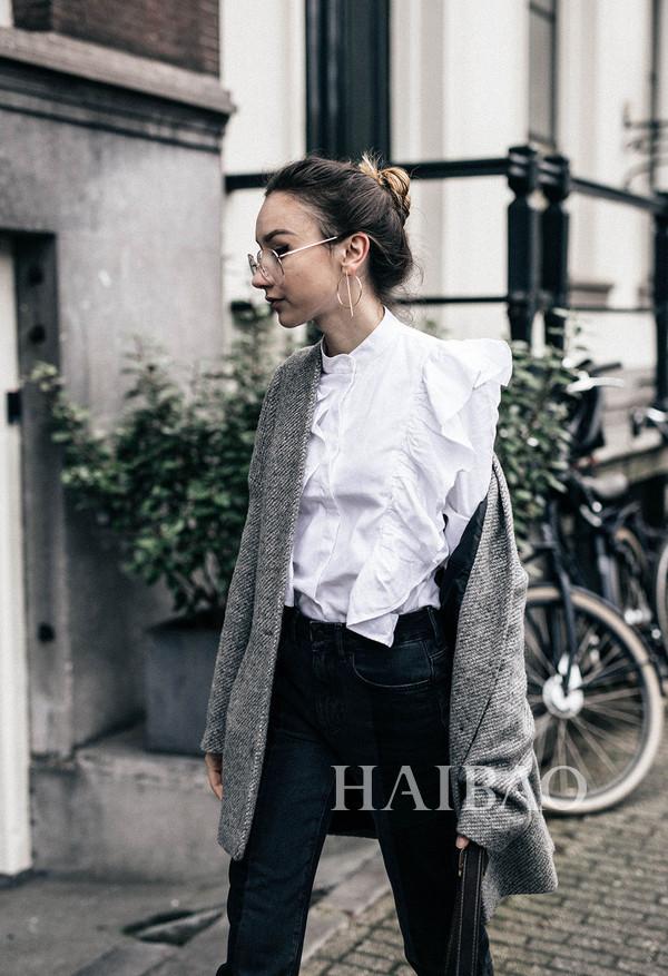 German fashion blogger Beatrice Gutu