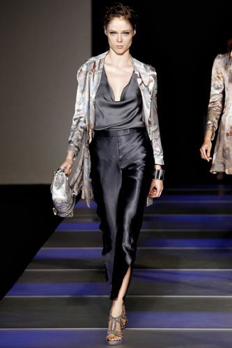 2012 Milan Fashion Week Women's fashion popular point inventory (Figure 3) 2012ç±³å…°æ˜¥å¤æ—¶è£…周女装æµè¡Œå…³é”®ç‚¹ç›˜ç‚¹(图3)