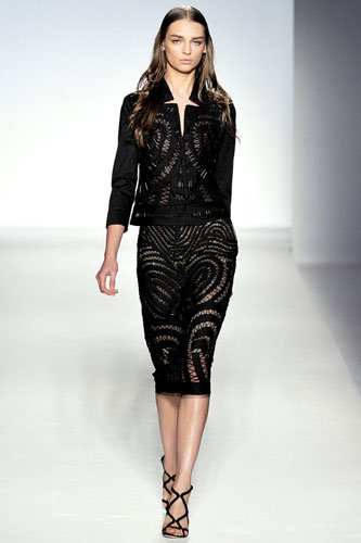 2012 Milan Fashion Week Women's fashion popular point inventory (Figure 4) 2012ç±³å…°æ˜¥å¤æ—¶è£…周女装æµè¡Œå…³é”®ç‚¹ç›˜ç‚¹(图4)
