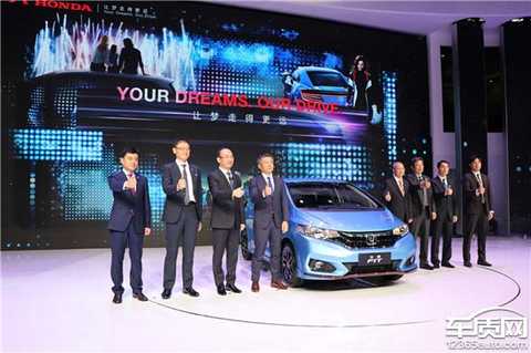 At this Guangzhou Auto Show, Guangqi Honda released a brand new corporate brand image film â€œThe Infectiveness of Dreamsâ€, which fully explained the brand positioning of â€œThe Dreamer with the Spirit of the Explorerâ€. GAC Acura's all-vehicle models were unveiled, and the second domestically produced model, the ALL NEW TLX-L, the first domestically-developed strategic model CDX, and the new generation of NSX models are popular. The new Fit and the new derivative running version and the Tide Run+ version, which were created exclusively for the young people, also made their debut at this auto show. The sense of fashion and sports has been greatly improved, and the brand of the new Fit brand has been fully conveyed, which has attracted the attention of consumers.