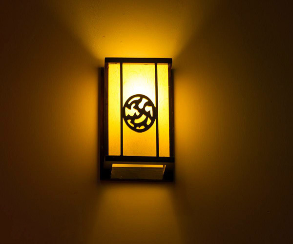 æ¥¼æ¢¯å£ç¯è£…å¤šå°‘ç“¦å¥½