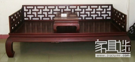 Red rosewood arhat bed.jpg