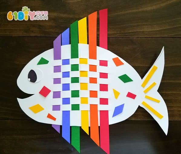 Children's hand-knitted rainbow fish