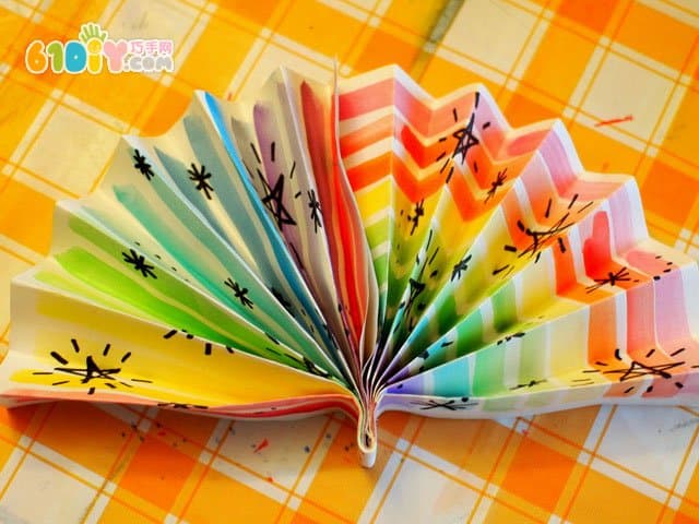 Children's handmade Chinese New Year decoration fan