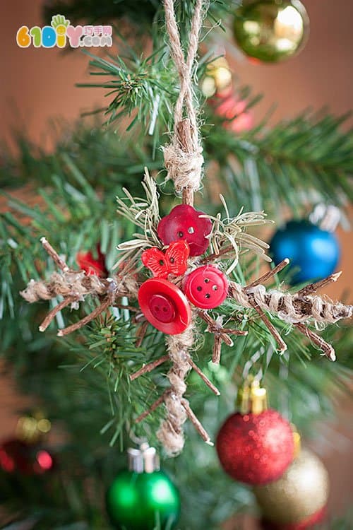 DIY branch button pendant