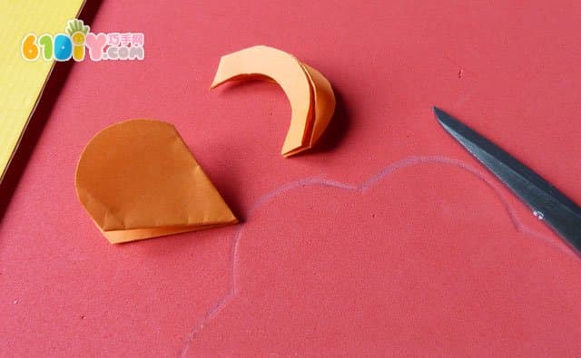 Candy box waste making jewelry box