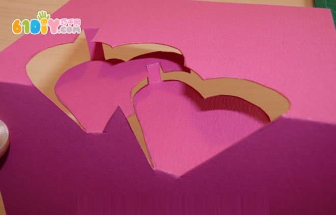 Make a three-dimensional double heart greeting card full of love