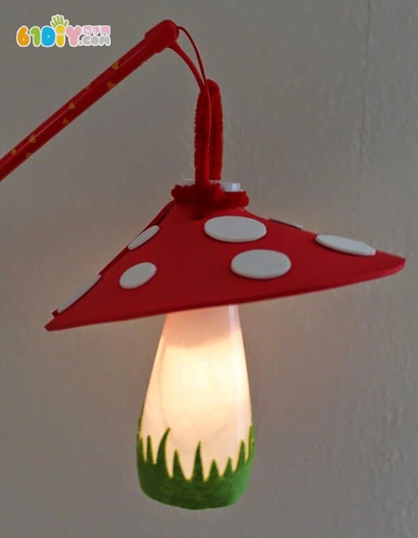 Waste bottle making mushroom lantern