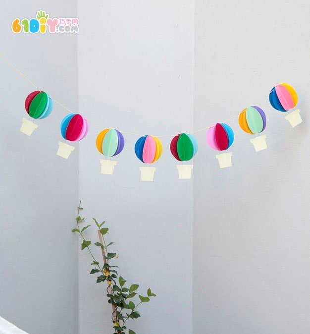 Handmade fresh hot air balloon ornaments