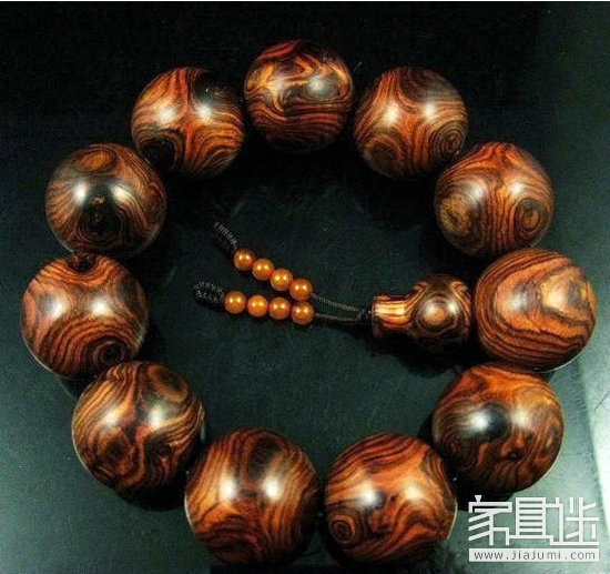 Huanghua pear bracelet 2.jpg