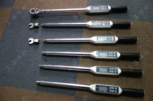 Digital torque wrench