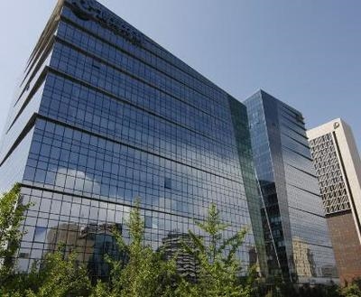 "Full glass" curtain wall construction methods and precautions