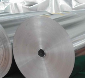 What is the relationship between oxide film quality and various processes?