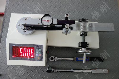 Torque wrench tester