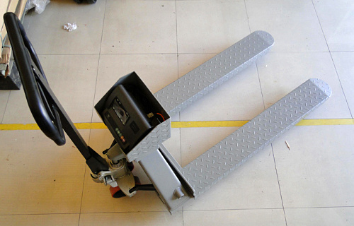 2 tons of electronic forklift scale