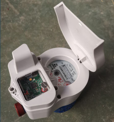 Intelligent remote valve control water meter
