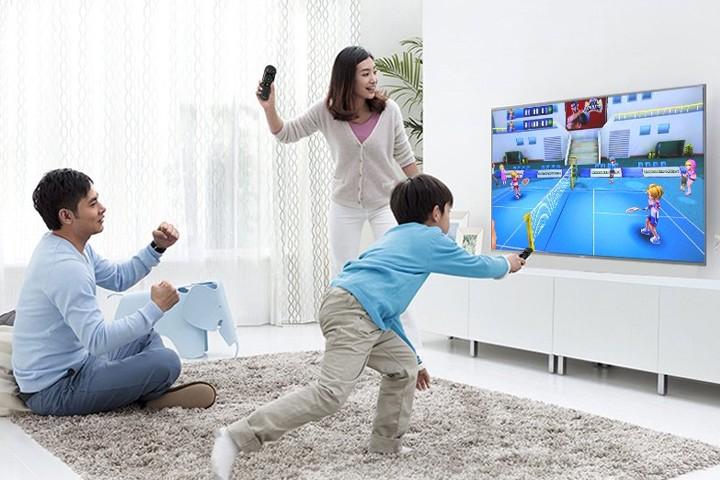 Play games with smart TV