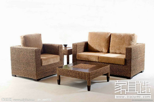 How to choose rattan furniture such as rattan sofa? .jpg