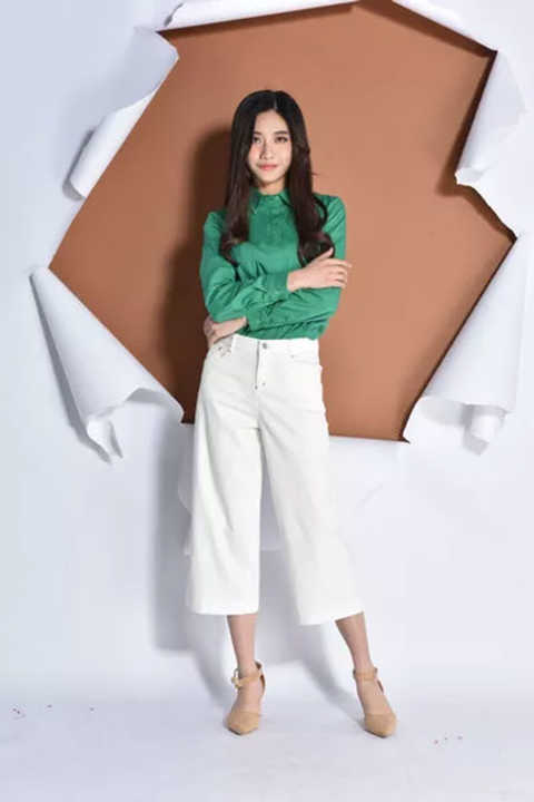 Want to escape the "spring sleepy autumn" curse? Pick Ibiki women's clothing is enough