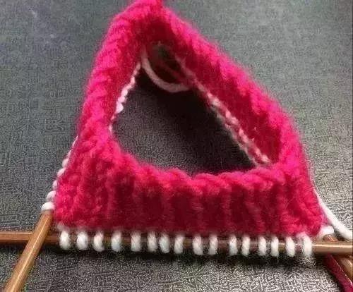 Teach you the weaving of children's hats and shoes