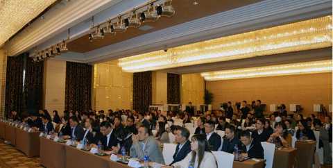 China's popular fabric innovation show and Keqiao fabric and China fashion brand matchmaking meeting held in Beijing