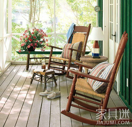 Itâ€™s cold, is your home missing a rattan furniture? 2