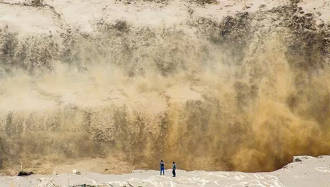 The Hukou Waterfall of the Yellow River ushered in the biggest flood peak of this year on July 27th.