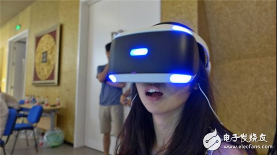 What is the experience of wearing a VR head video game?