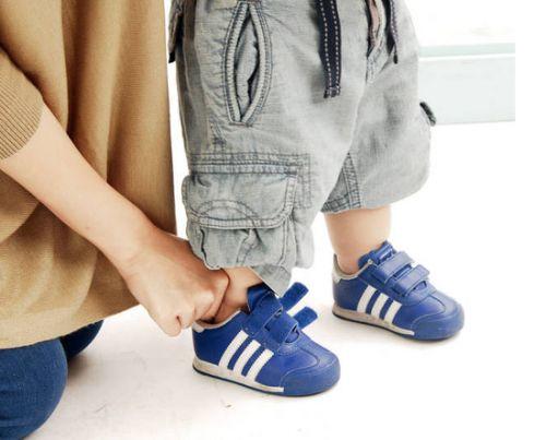 Winter is coming, how to choose a suitable pair of shoes for your baby?