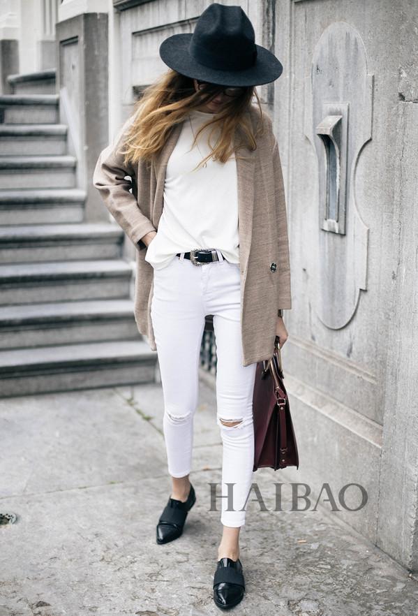 German fashion blogger Beatrice Gutu