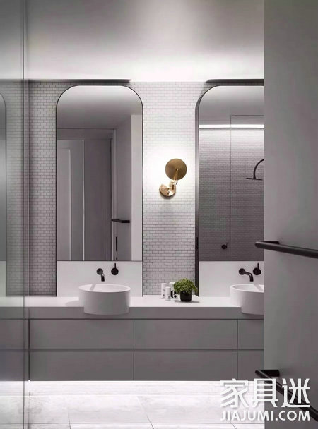 Toilet, shower, washstand.webp