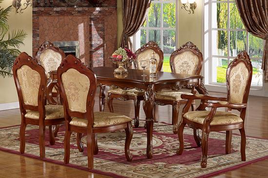 Solid wood furniture is decorated with clothes and metal. Don't be afraid to fix the tricks here.