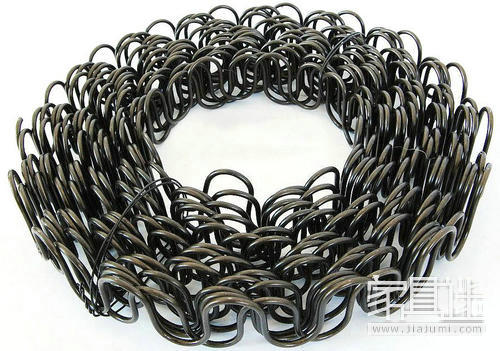 5 snake-shaped coils in a group