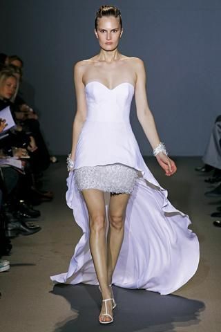 2011 popular wedding dress short and sexy (Figure 1) 2011æµè¡Œå©šçº± çŸå°æ€§æ„Ÿå…¼å¤‡ (图1)