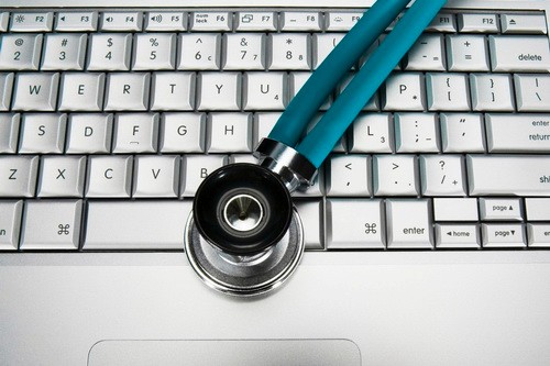 What has prevented the path of Internet medical "first year" change?