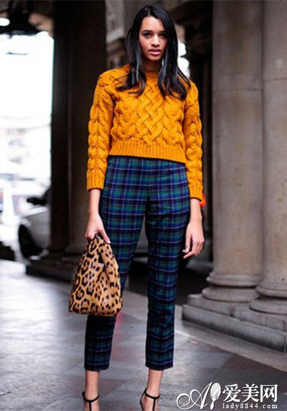 Cashmere sweater is also popular