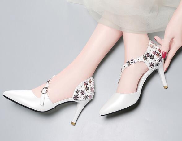 Unfortunately, this sleek and simple women's shoes are getting more and more popular! Summer is even more explosive