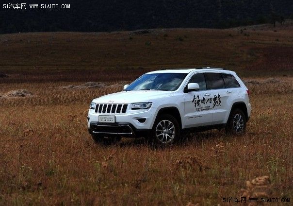 2014 Grand Cherokee launches new 3.0L models