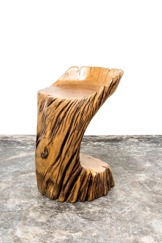 He used discarded wood to make the most beautiful furniture