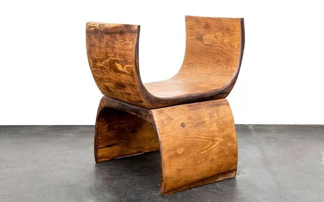 He used discarded wood to make the most beautiful furniture