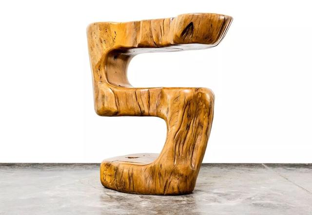 He used discarded wood to make the most beautiful furniture