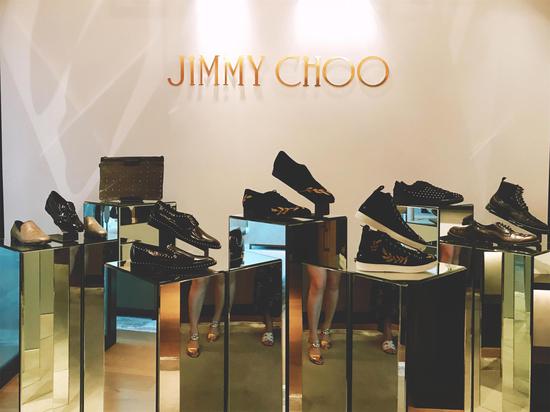 Preview of Jimmy Choo AW18 Live map