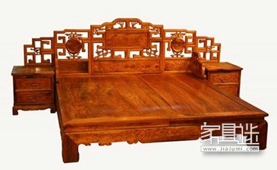 Maintenance and cleaning of Huanghuali furniture.jpg