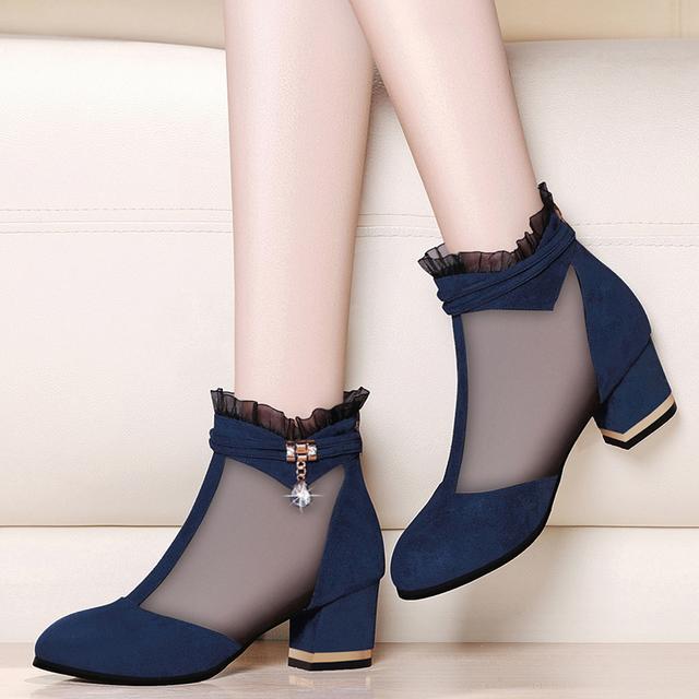 Unfortunately, this sleek and simple women's shoes are getting more and more popular! Summer is even more explosive