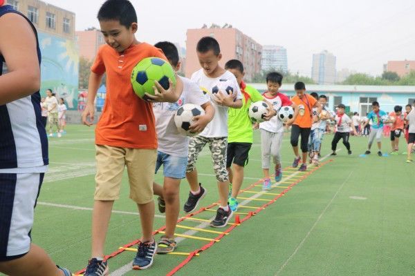 Featured football education takes root in Shijiazhuang Shilipu Primary School