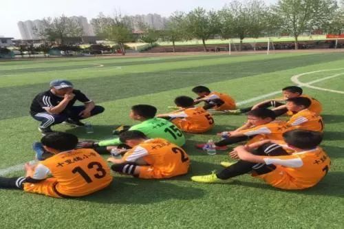 Featured football education takes root in Shijiazhuang Shilipu Primary School