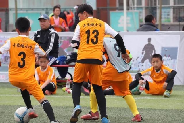 Featured football education takes root in Shijiazhuang Shilipu Primary School