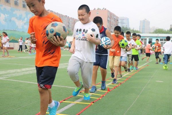 Featured football education takes root in Shijiazhuang Shilipu Primary School